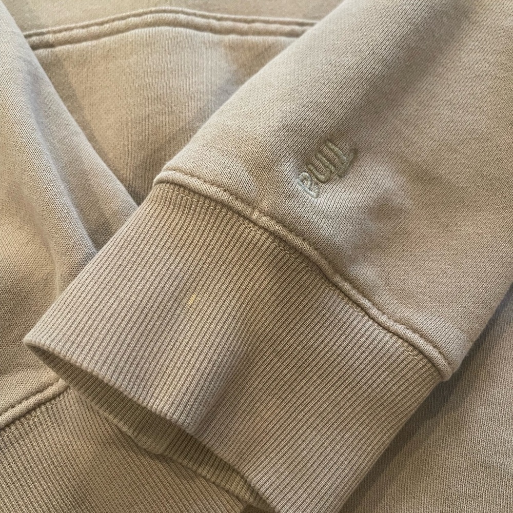 Aritzia TNA Tan Cozy Fleece Hoodie for Women, Casual and Relaxed, Size Medium - Picture 14 of 14